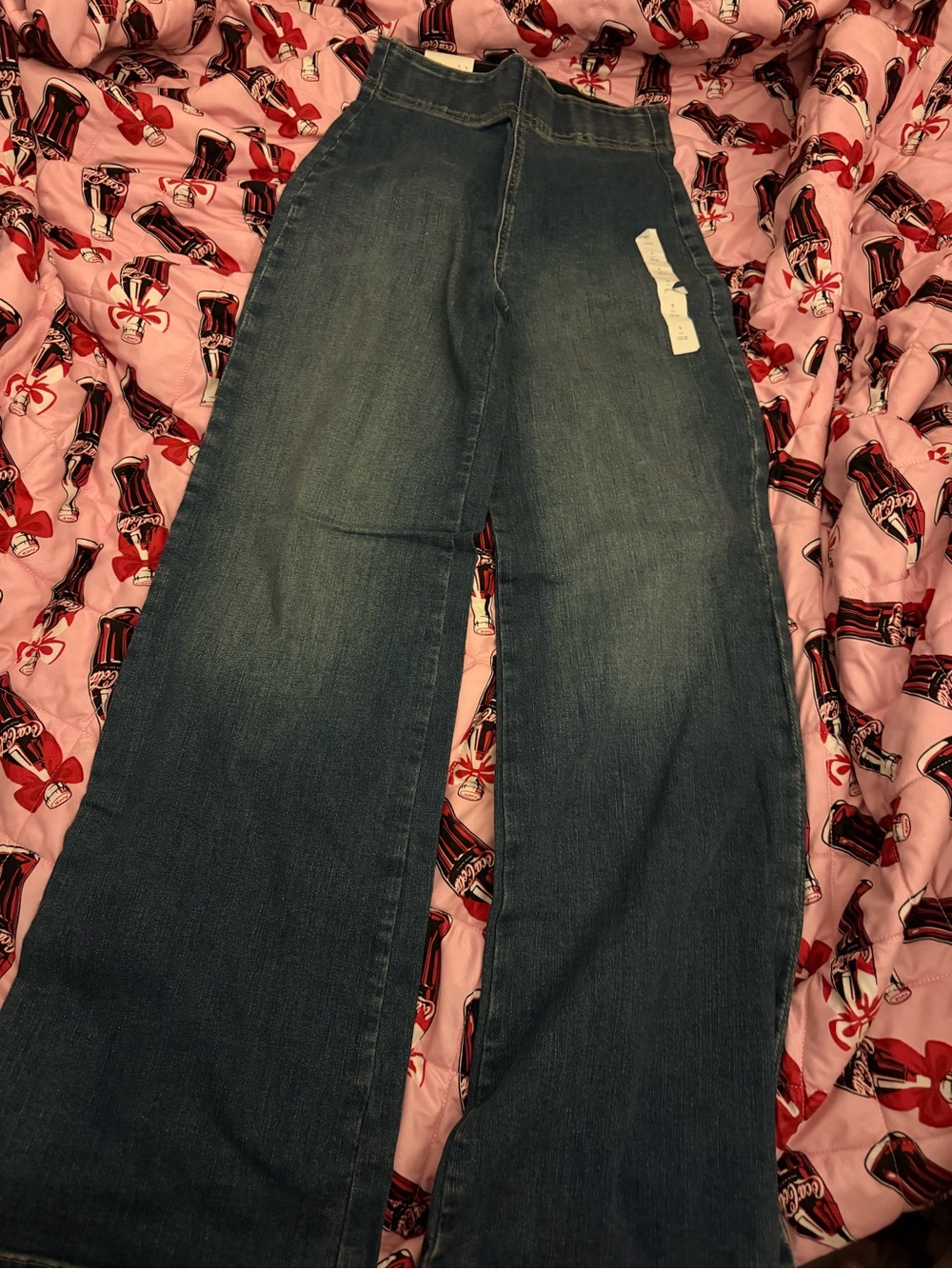 Banana Republic Wide-Leg Pull On Jeans
